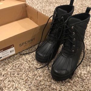 Sperry snow boots